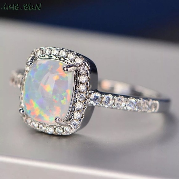 See new listing - Picture 6 of 7